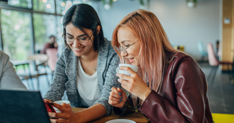Having Work Friends Makes Us More Productive According to Research